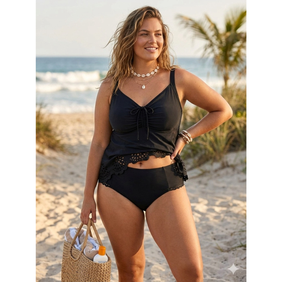 BLOOMCHIC Other - Women's BLOOMCHIC Black Plus Size 28 Bikini Tankini Top
